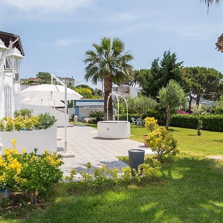 Bed and Breakfast Relais Romildanna Forio  Екстер'єр фото