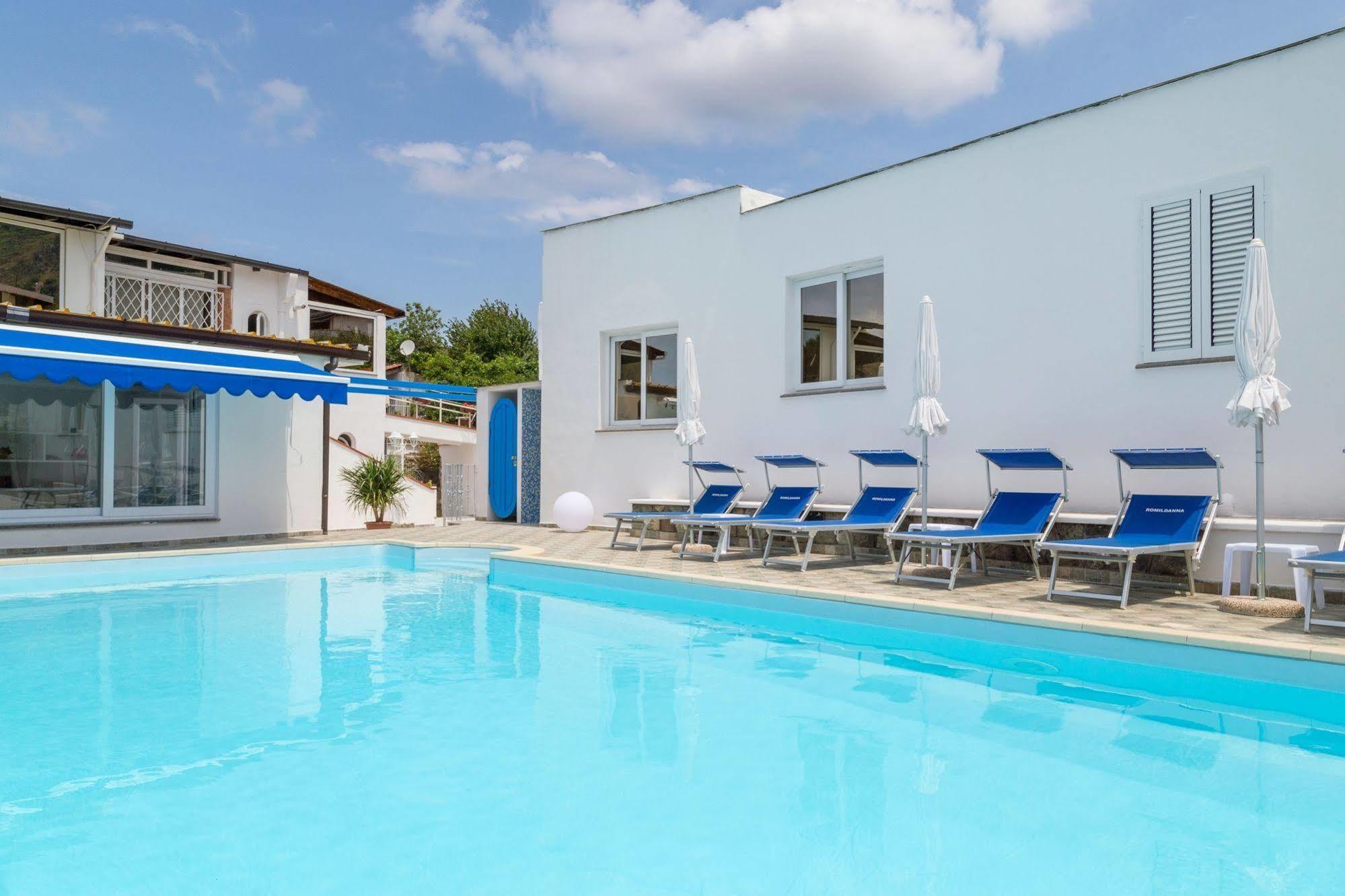 Bed and Breakfast Relais Romildanna Forio  Екстер'єр фото